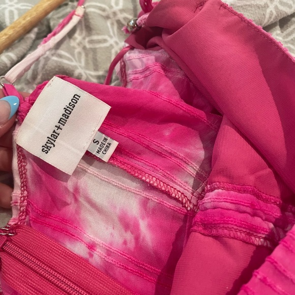 Isabelle’s Cabinet- Walking on a Dream Pink Tie Dye Dress - Picture 3 of 3